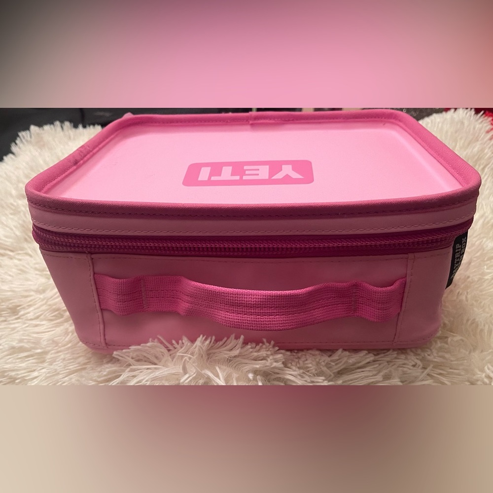 Yeti Daytrip lunchbox 💞